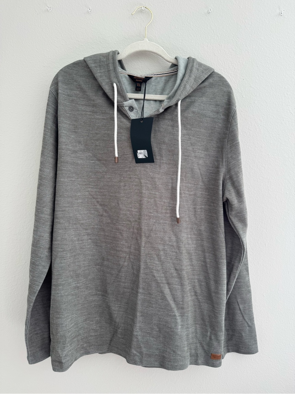 Men's Heather Gray Hooded Long-Sleeve Pullover